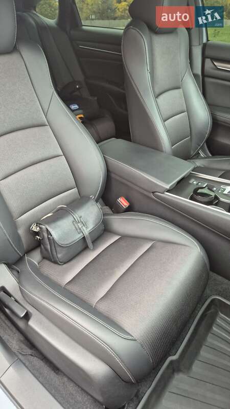 Седан Honda Accord 2022 в Киеве фото 31 Седан Honda Accord 2022 в Киеве