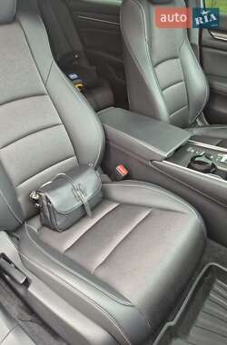 Седан Honda Accord 2022 в  фото 31 Седан Honda Accord 2022 в