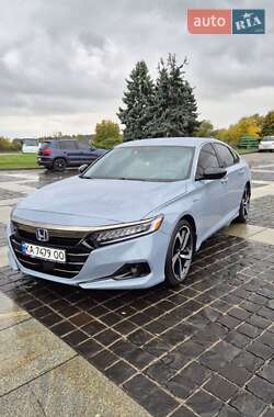 Седан Honda Accord 2022 в Киеве