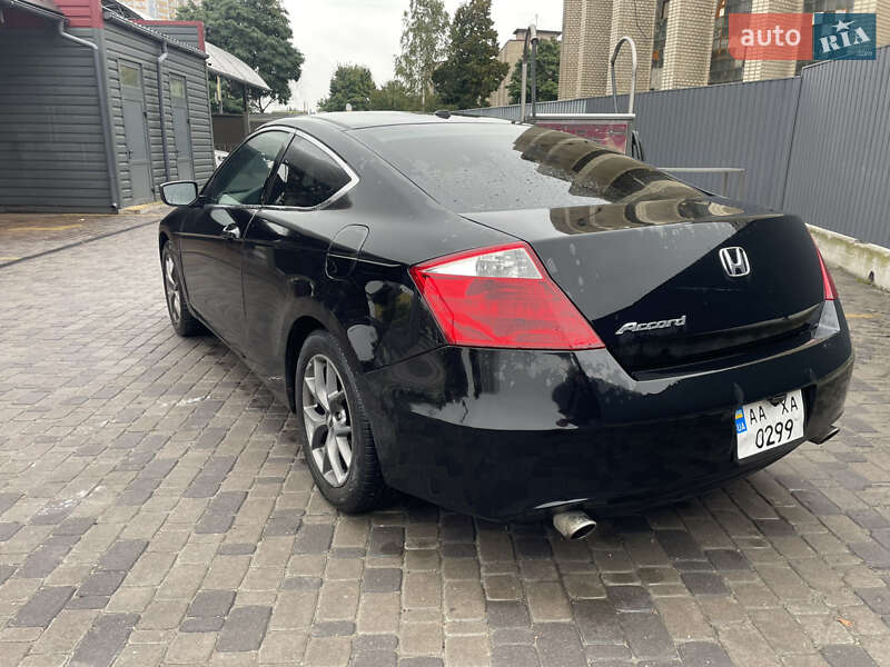 Купе Honda Accord 2008 в Києві фото 6 Купе Honda Accord 2008 в Києві
