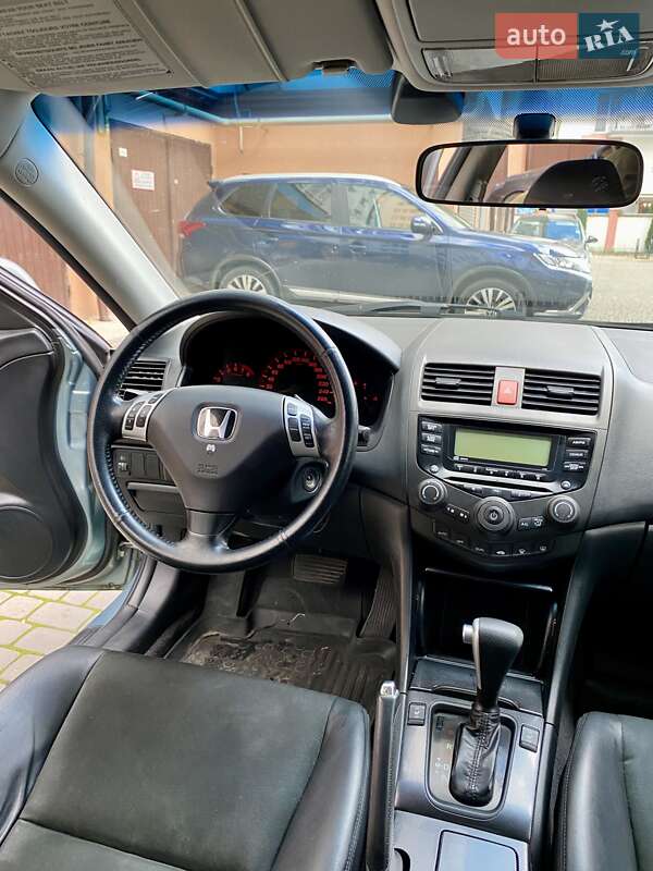 Седан Honda Accord 2005 в Івано-Франківську