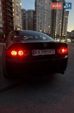 Седан Honda Accord 2005 в Києві