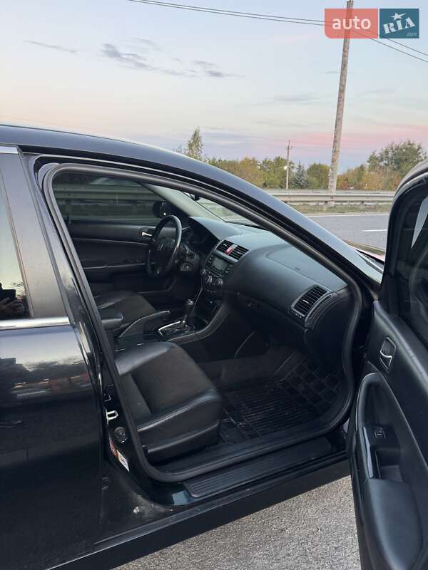 Седан Honda Accord 2008 в Днепре