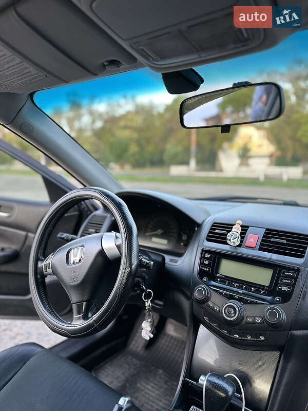 Седан Honda Accord 2003 в Білгороді-Дністровському