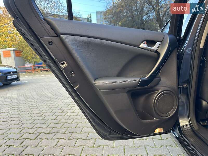 Седан Honda Accord 2011 в Одессе фото 66 Седан Honda Accord 2011 в Одессе