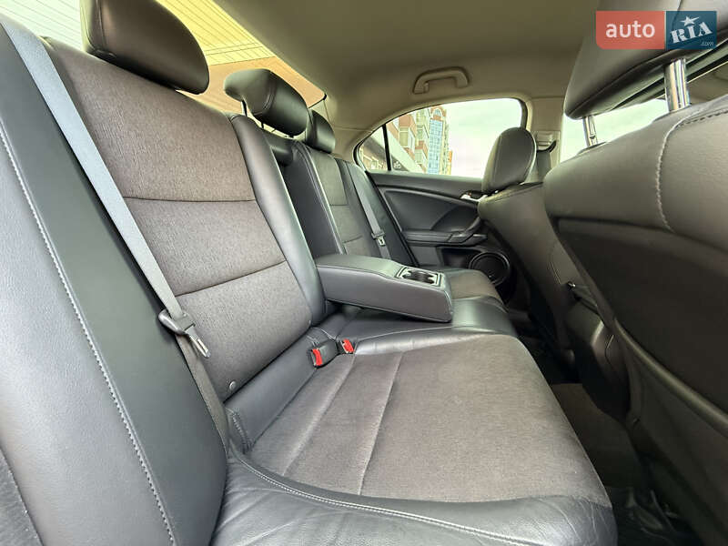 Седан Honda Accord 2008 в Умани