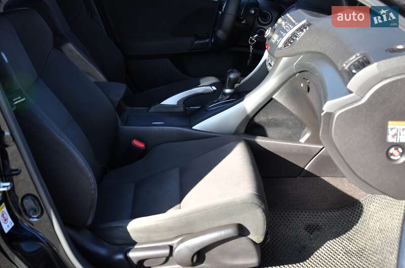 Седан Honda Accord 2012 в Киеве фото 36 Седан Honda Accord 2012 в Киеве