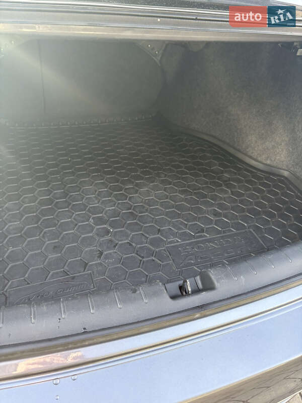 Седан Honda Accord 2017 в Івано-Франківську