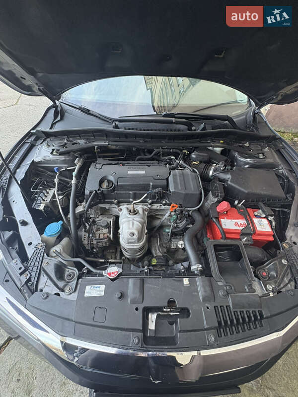 Седан Honda Accord 2017 в Івано-Франківську