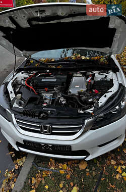 Седан Honda Accord 2015 в Києві
