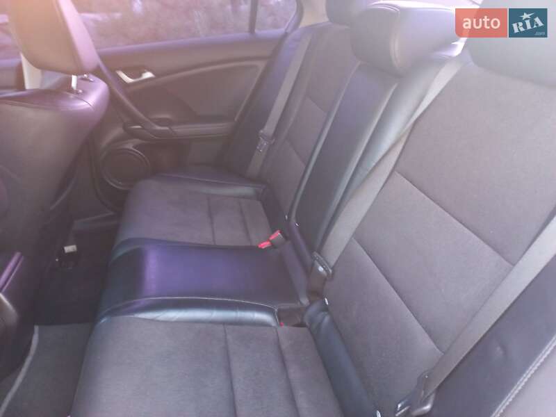 Седан Honda Accord 2008 в Сумах