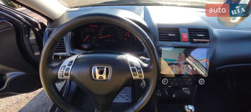 Седан Honda Accord 2005 в Дніпрі