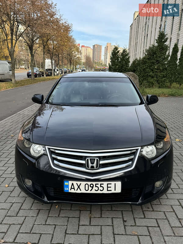 Седан Honda Accord 2008 в Києві