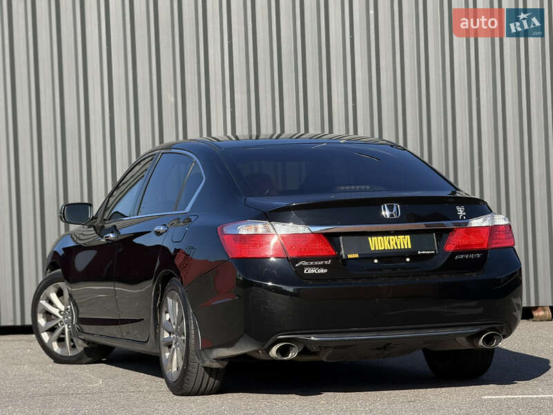 Седан Honda Accord 2015 в Киеве