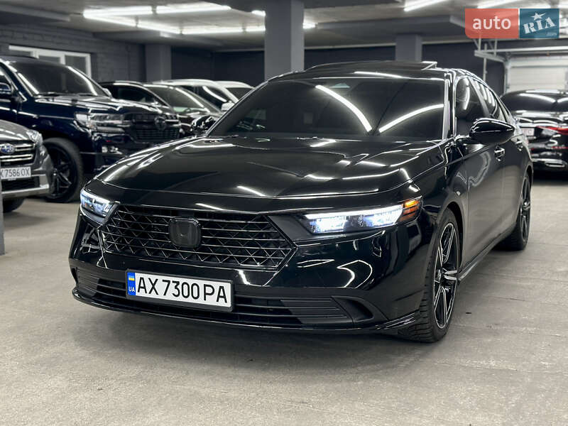 Седан Honda Accord 2023 в Харькове