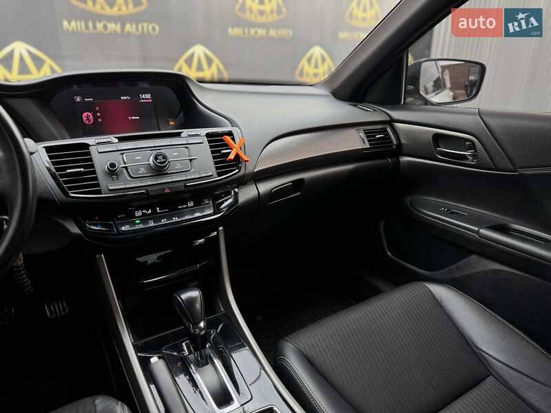 Седан Honda Accord 2016 в Киеве фото 17 Седан Honda Accord 2016 в Киеве