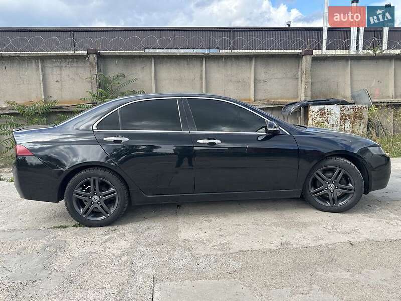 Седан Honda Accord 2005 в Кременчуге