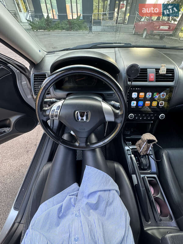 Седан Honda Accord 2003 в Чернигове