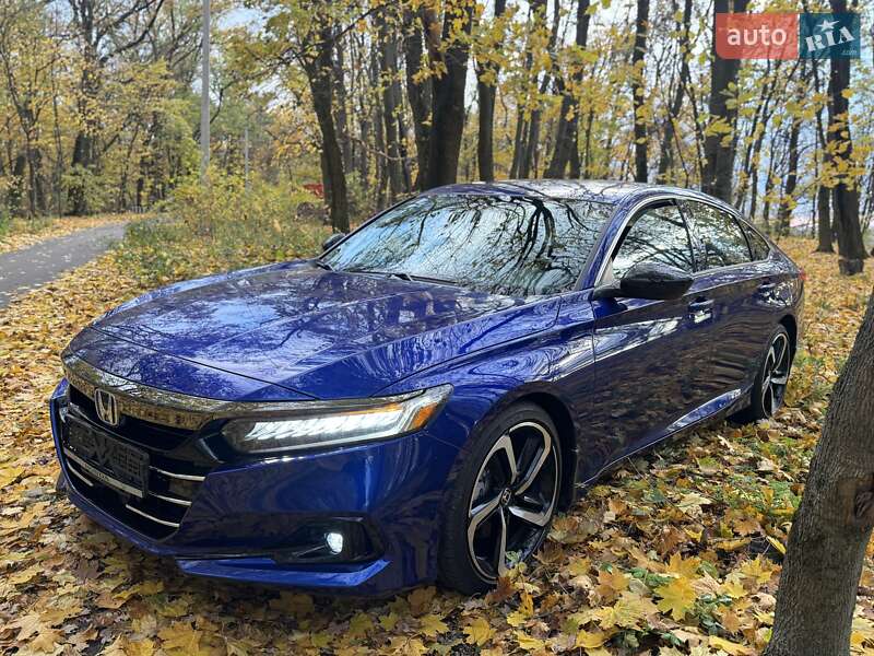 Седан Honda Accord 2022 в Білогородці