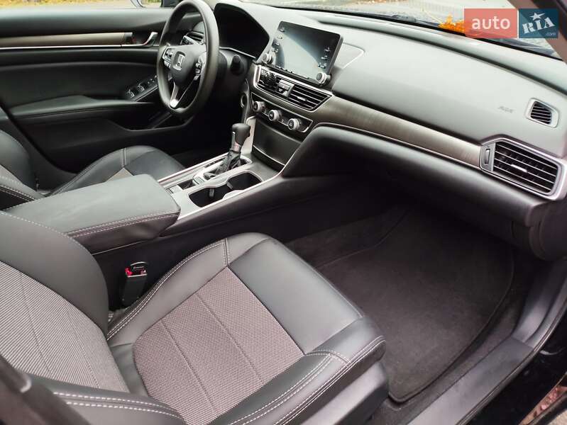 Седан Honda Accord 2019 в Киеве фото 16 Седан Honda Accord 2019 в Киеве