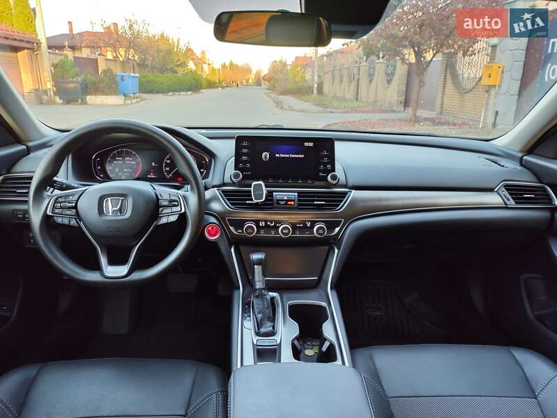 Седан Honda Accord 2019 в Киеве фото 20 Седан Honda Accord 2019 в Киеве