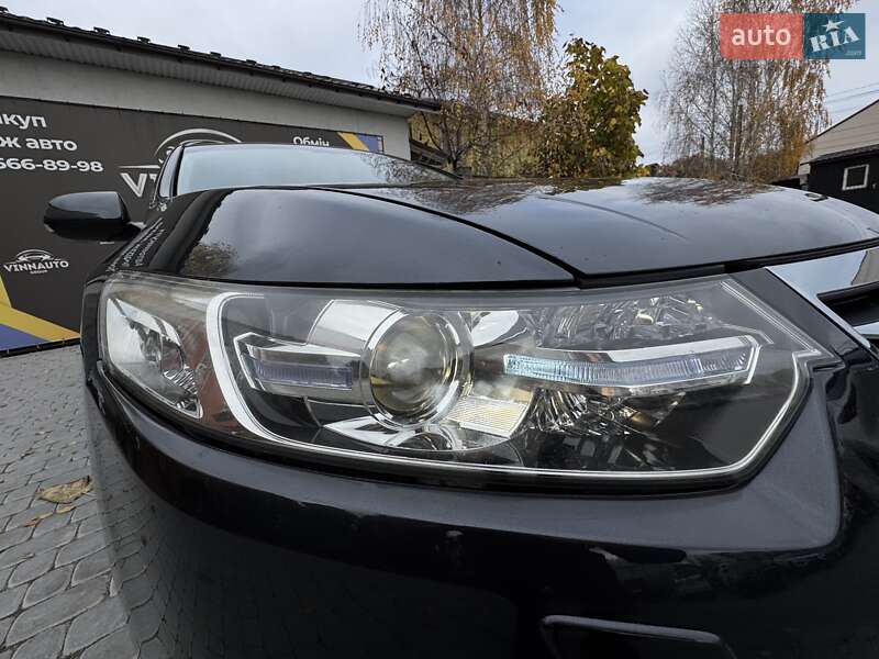 Седан Honda Accord 2012 в Виннице