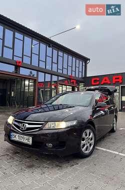 Універсал Honda Accord 2006 в Рівному