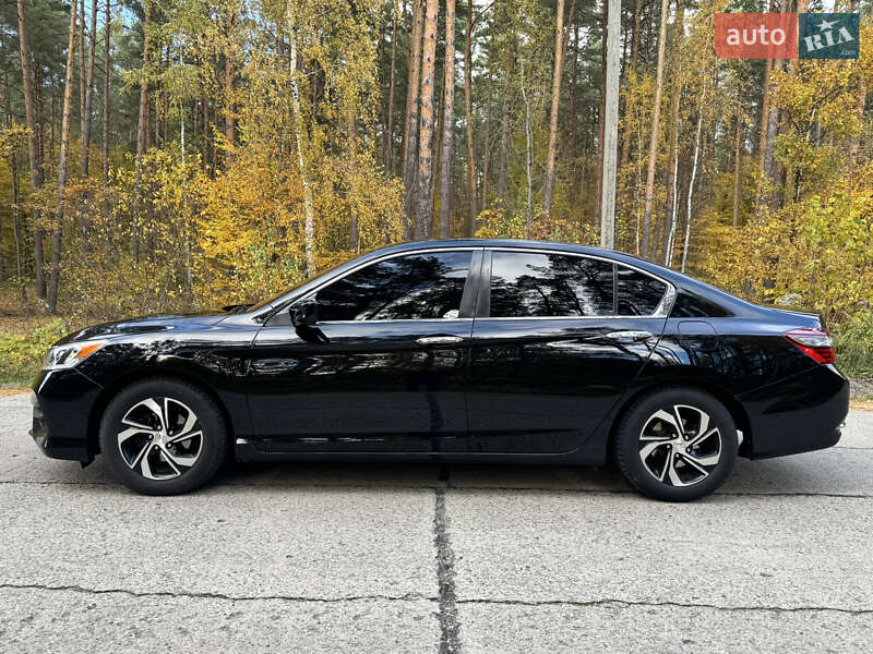 Седан Honda Accord 2017 в Нетішині