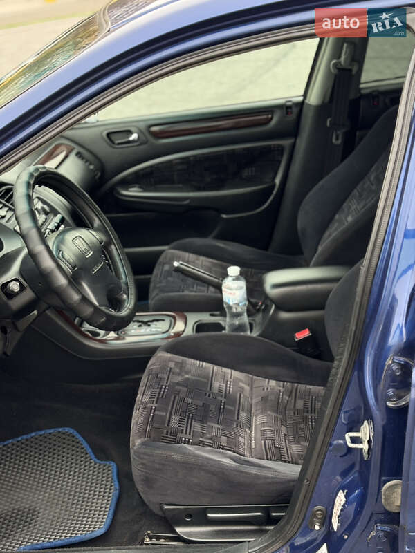 Лифтбек Honda Accord 2000 в Днепре