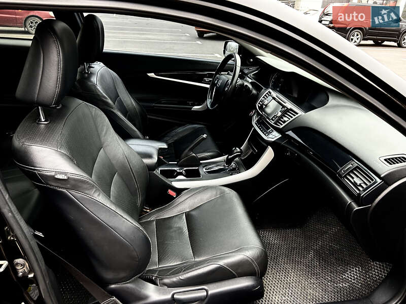 Купе Honda Accord 2015 в Кривом Роге