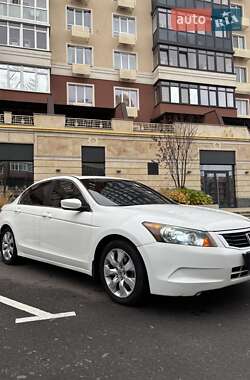 Седан Honda Accord 2008 в Умані
