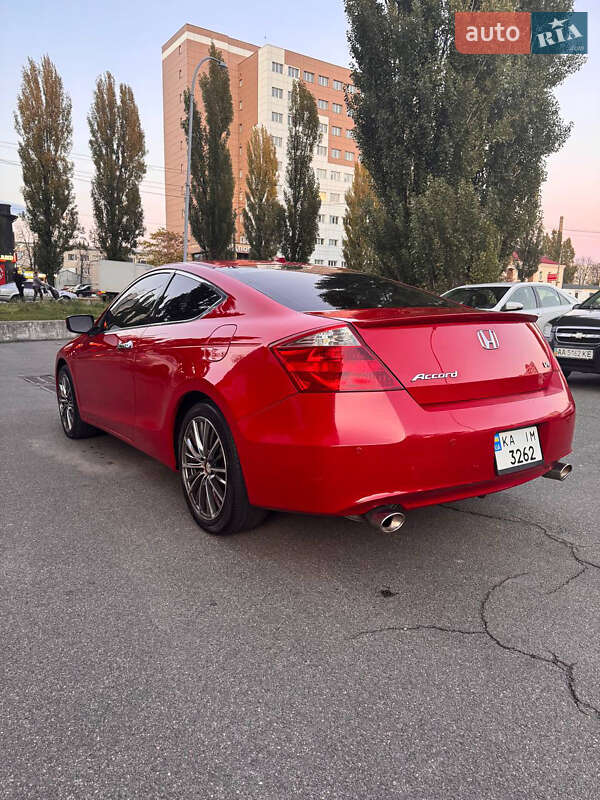 Купе Honda Accord 2008 в Радомышле