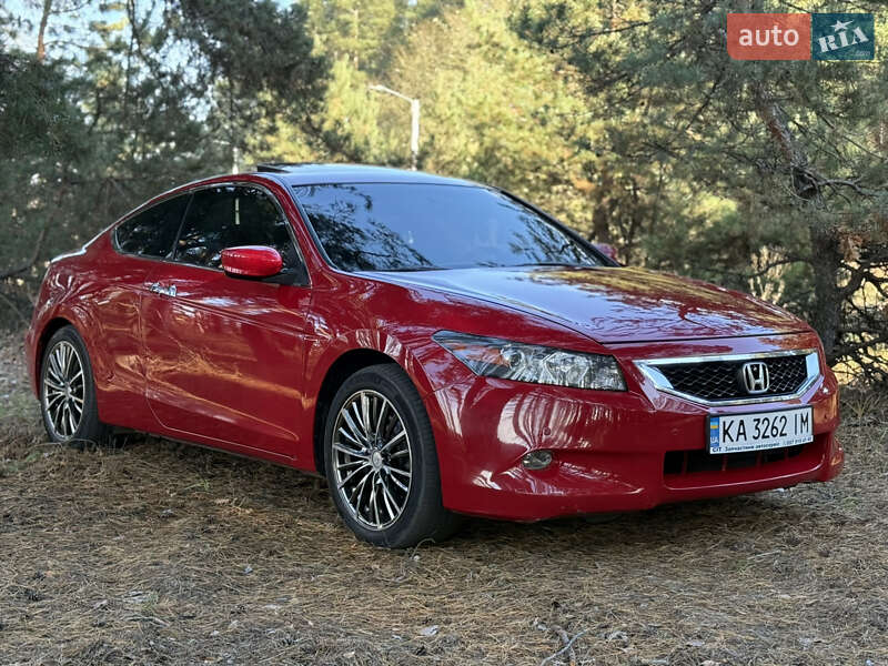 Купе Honda Accord 2008 в Радомышле