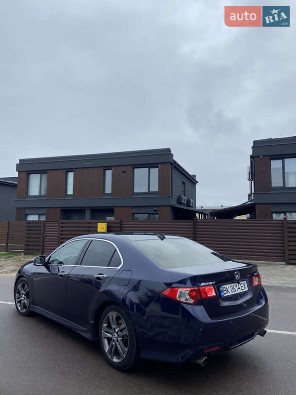Седан Honda Accord 2008 в Киеве