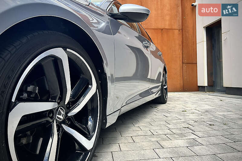 Седан Honda Accord 2018 в Киеве фото 2 Седан Honda Accord 2018 в Киеве