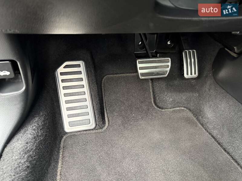 Седан Honda Accord 2022 в Киеве фото 33 Седан Honda Accord 2022 в Киеве