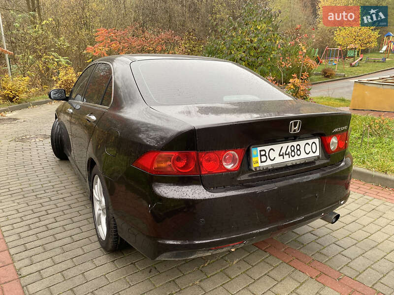 Седан Honda Accord 2006 в Львове