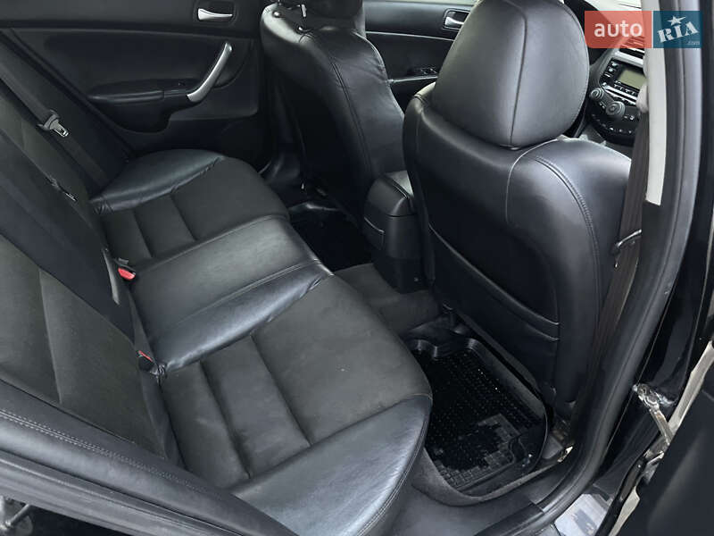 Седан Honda Accord 2005 в Киеве фото 21 Седан Honda Accord 2005 в Киеве