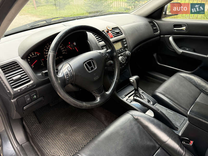 Седан Honda Accord 2005 в Ніжині