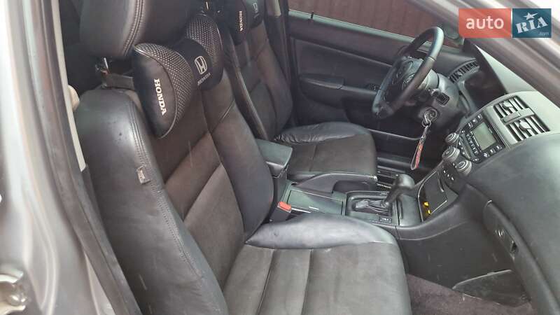 Седан Honda Accord 2004 в Березане фото 5 Седан Honda Accord 2004 в Березане