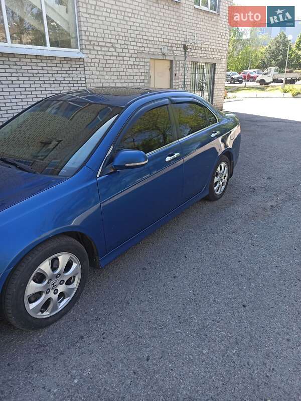 Седан Honda Accord 2006 в Запоріжжі