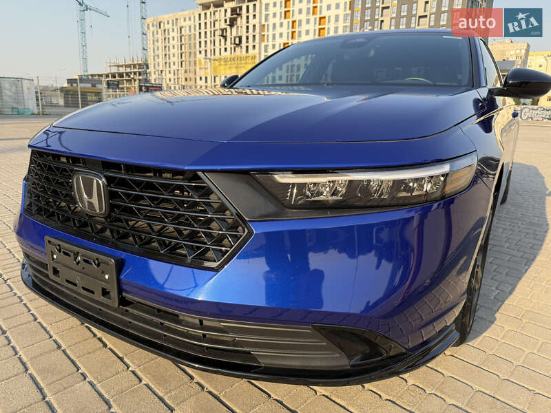 Седан Honda Accord 2023 в Луцке