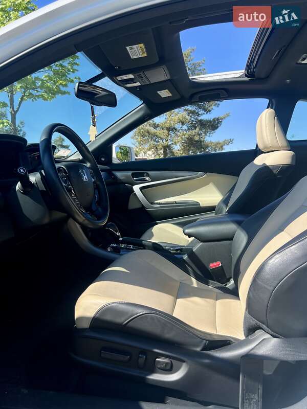 Купе Honda Accord 2016 в Киеве
