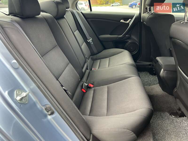 Седан Honda Accord 2013 в Богуславе фото 61 Седан Honda Accord 2013 в Богуславе