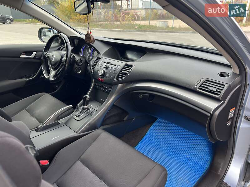 Седан Honda Accord 2013 в Богуславе фото 70 Седан Honda Accord 2013 в Богуславе