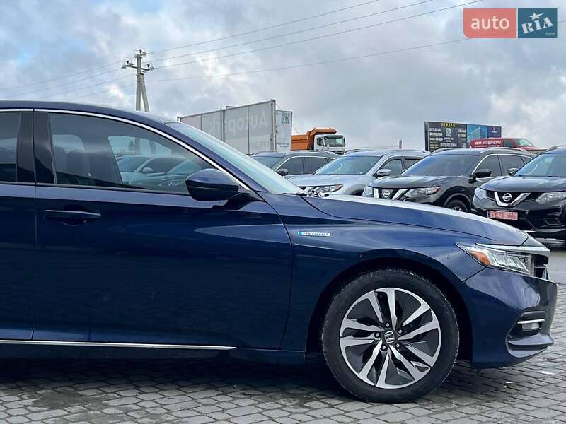 Седан Honda Accord 2019 в Львове