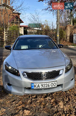 Купе Honda Accord 2008 в Киеве