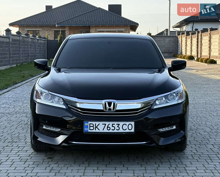 Седан Honda Accord 2015 в Ровно фото 4 Седан Honda Accord 2015 в Ровно
