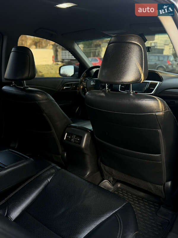 Седан Honda Accord 2017 в Киеве фото 11 Седан Honda Accord 2017 в Киеве