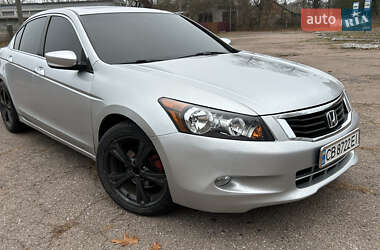 Седан Honda Accord 2008 в Городне